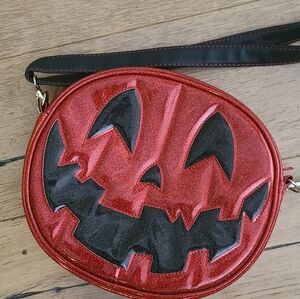 New pumkin crossbody